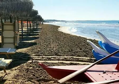 A Vicino Al Mare *