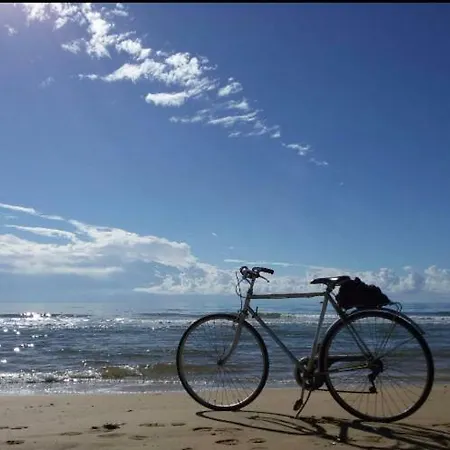 בית נופש A Vicino Al Mare פוצאלו